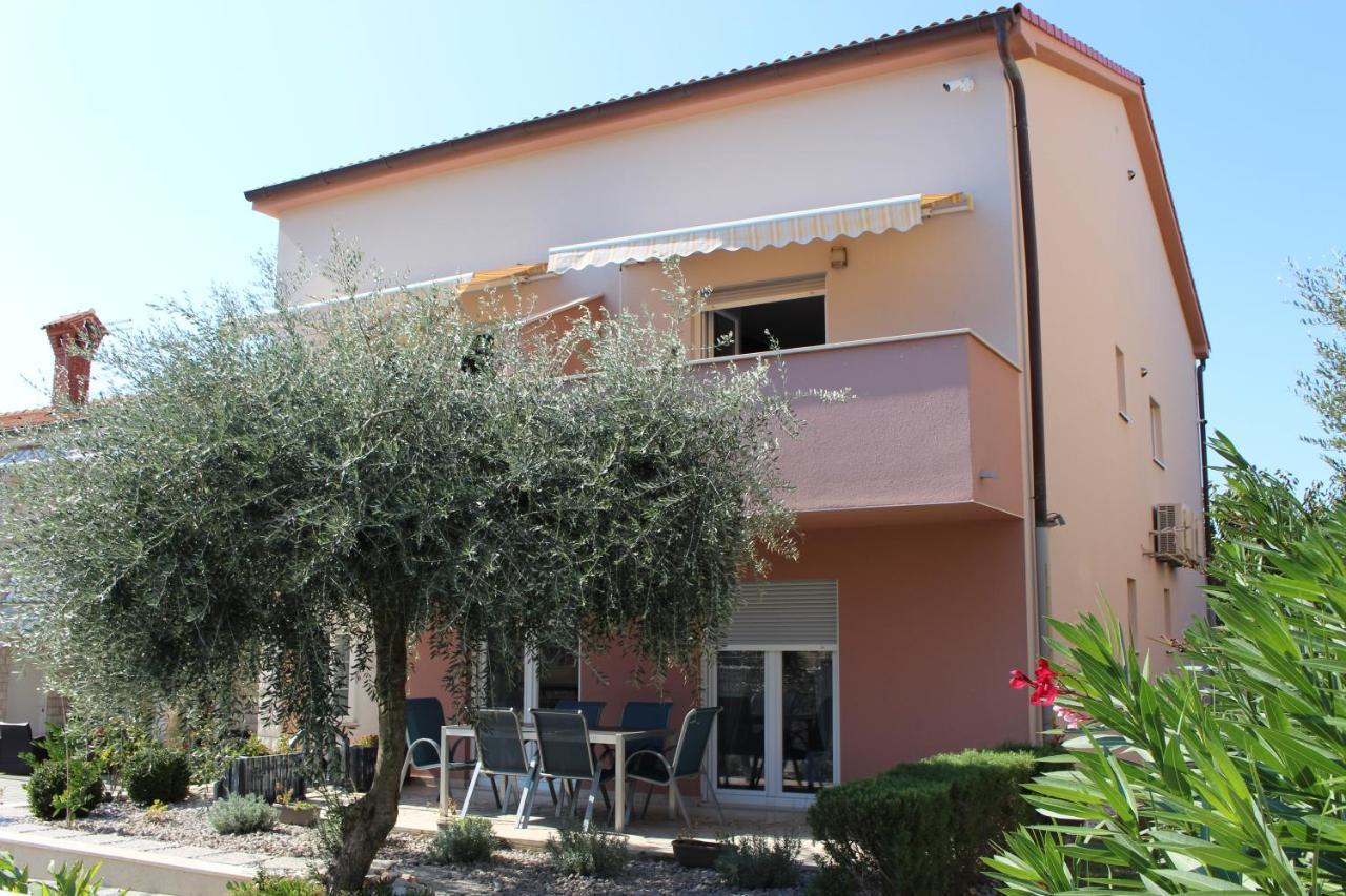 Filipovic Apartmani ميدولين المظهر الخارجي الصورة