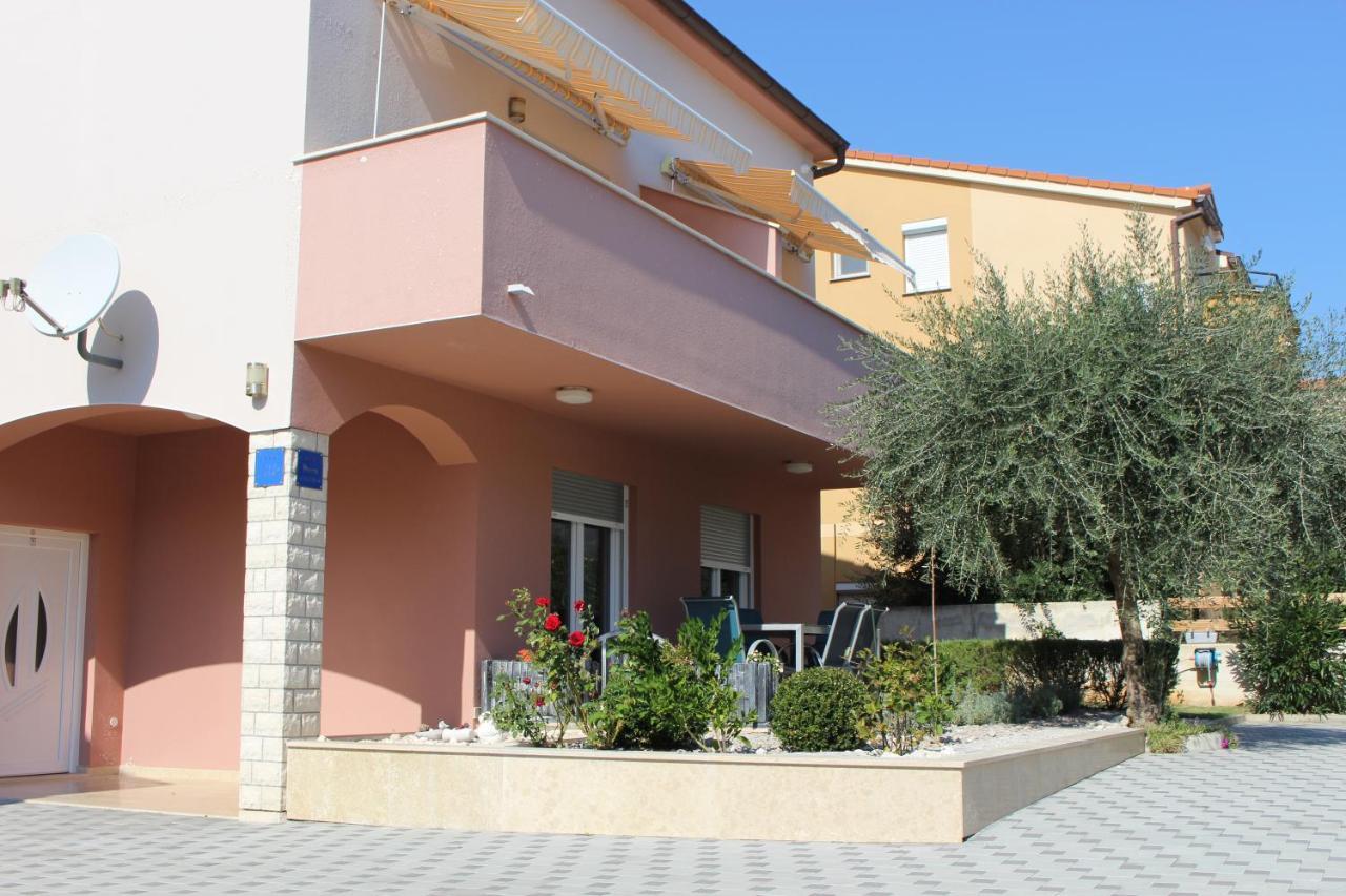 Filipovic Apartmani ميدولين المظهر الخارجي الصورة