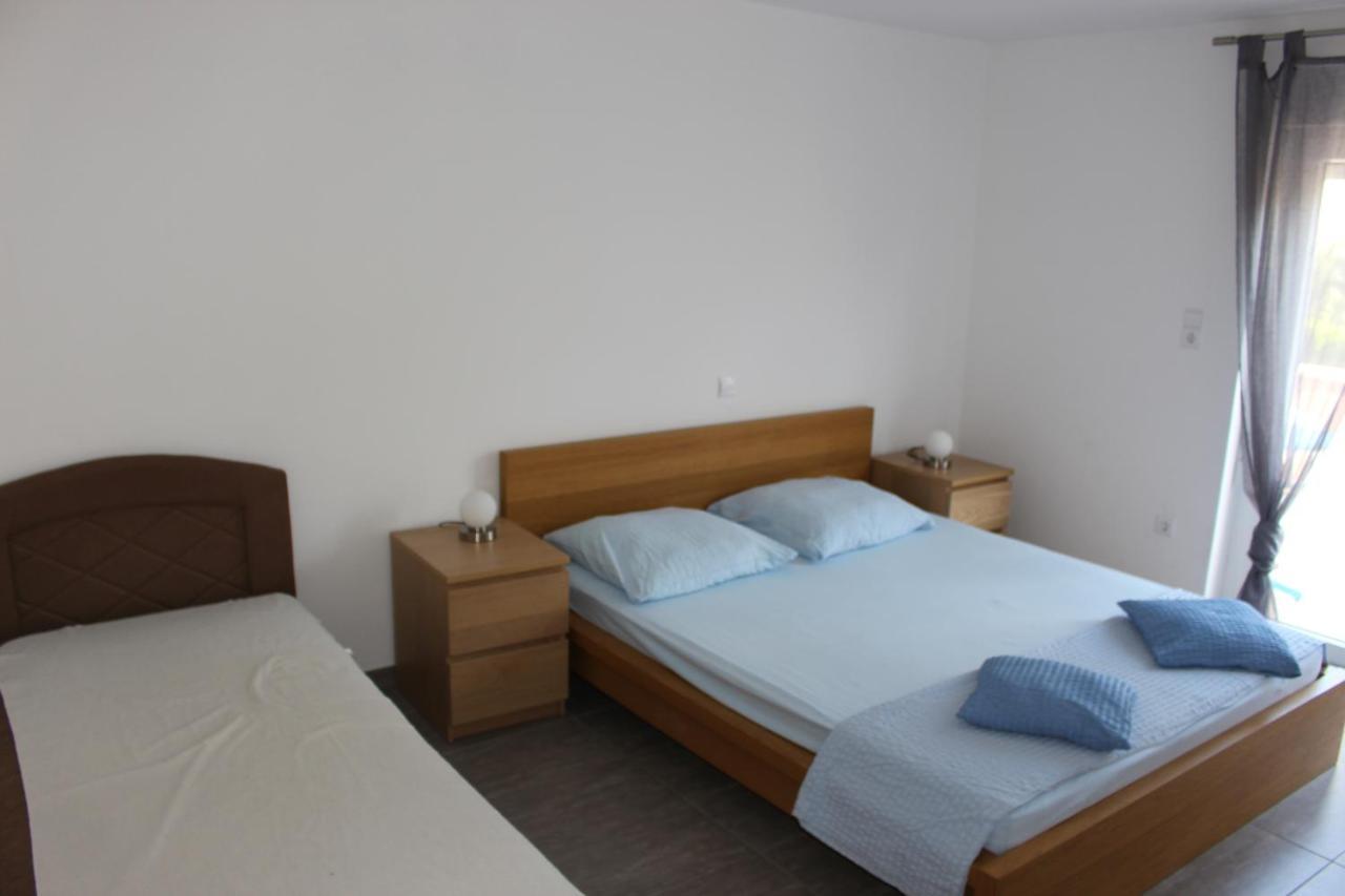 Filipovic Apartmani ميدولين المظهر الخارجي الصورة