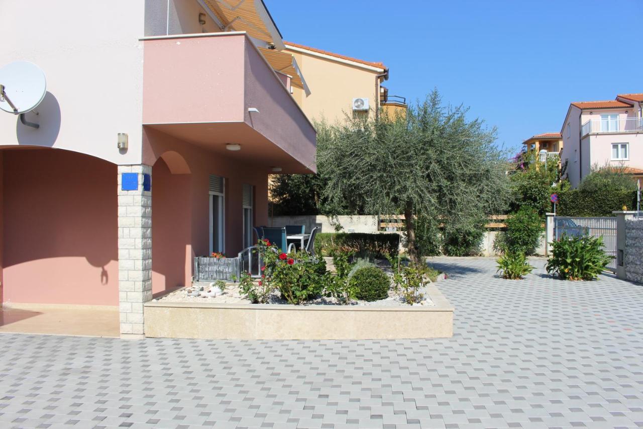 Filipovic Apartmani ميدولين المظهر الخارجي الصورة